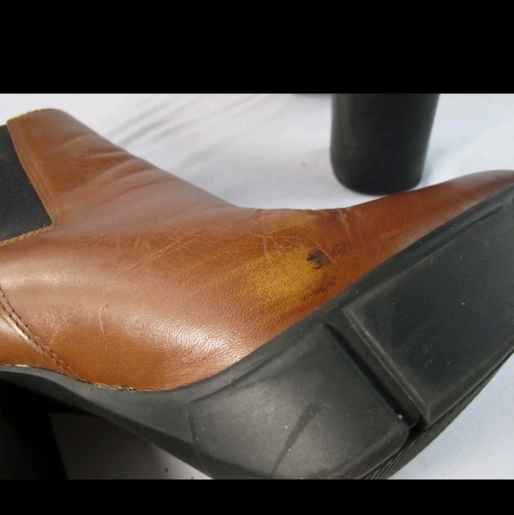 Steve Madden Platform  Chelsea Boots Brown Leather High Heel Size 8 - Picture 6 of 9